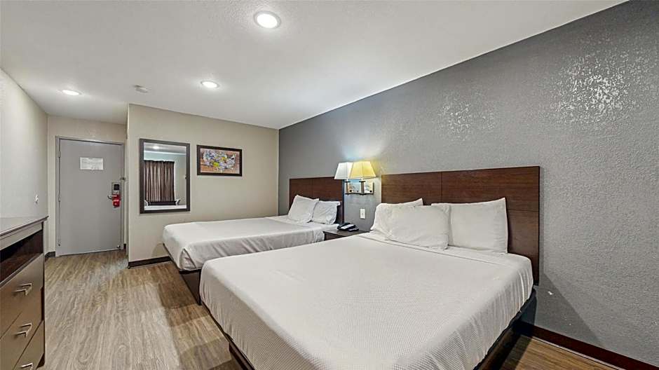 Red Lion Inn & Suites Olathe Kansas City