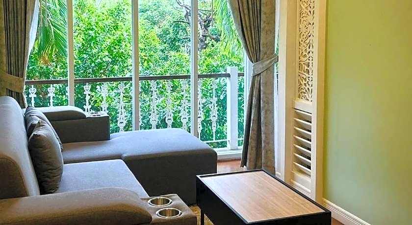 IP Plus Pool Villa Pattaya