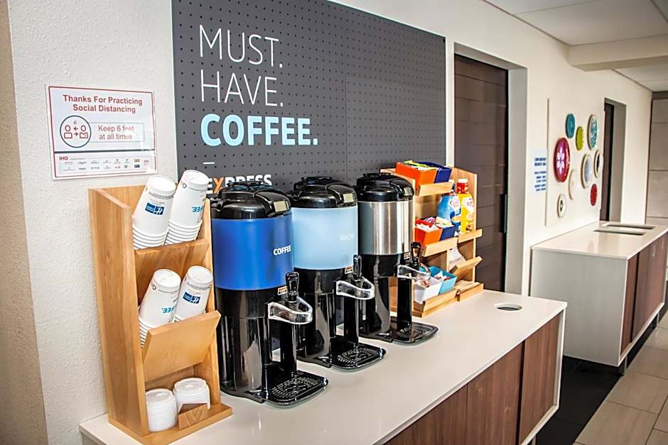 Holiday Inn Express Allentown North By IHG