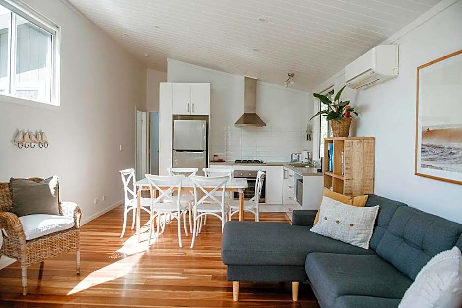 Surfside Cudmirrah Beach