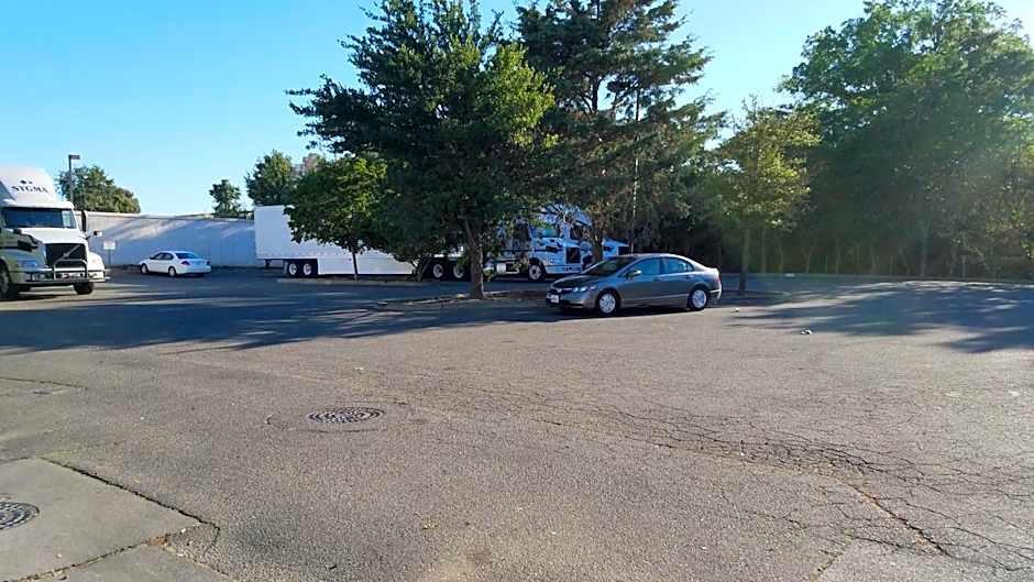 Days Inn by Wyndham Woodland