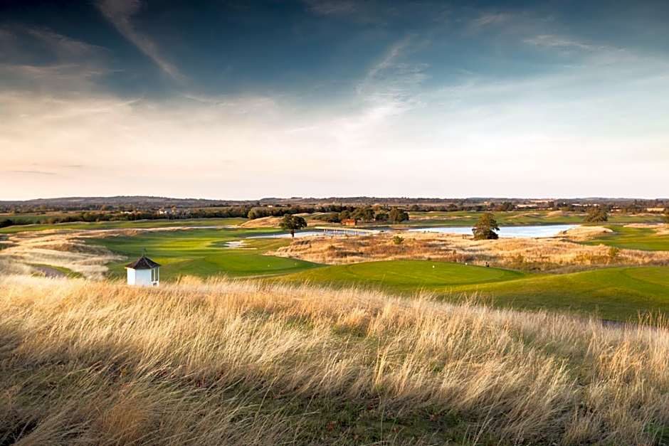 The Oxfordshire Golf & Spa Hotel