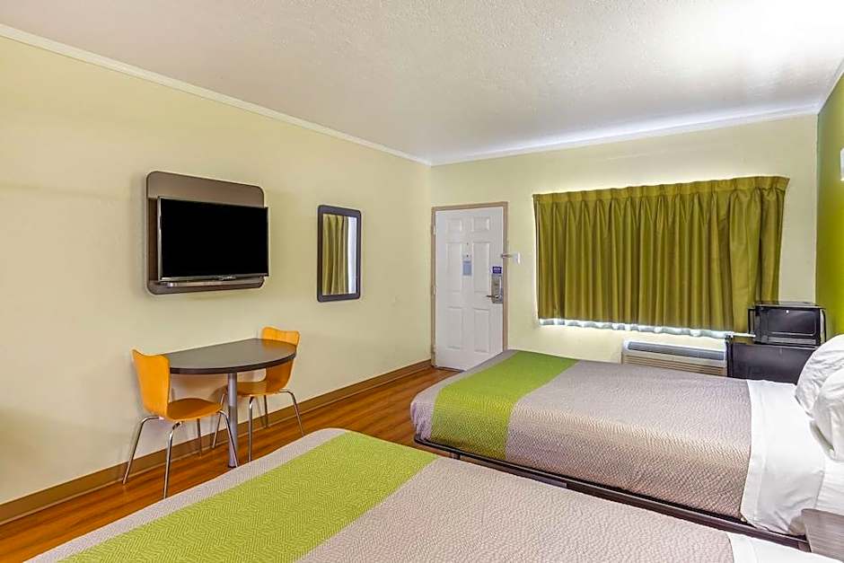 Motel 6-Huntington, WV