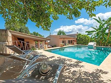 Alcudiola - Villa With Private Pool. Free Wifi