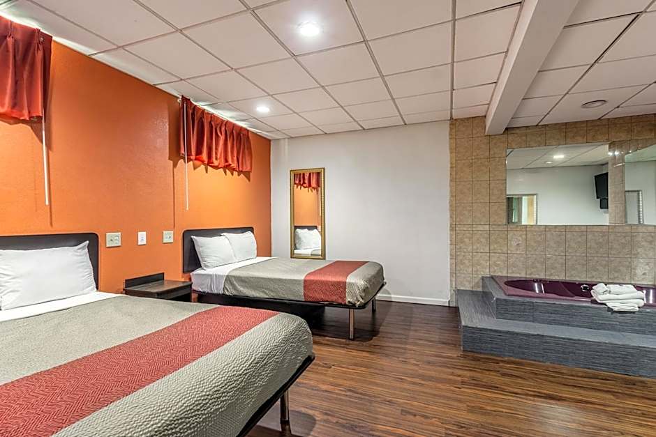 Motel 6 Elizabeth NJ Newark Liberty Intl Airport