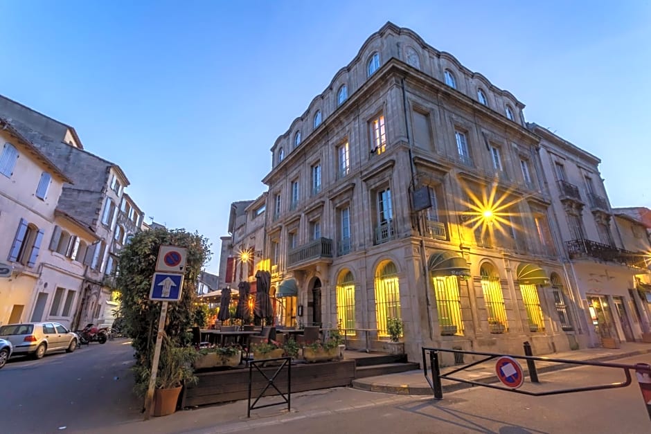 Hotel Le Relais de Poste Arles Centre Historique