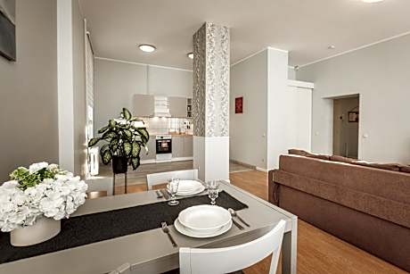 Superior One-Bedroom Apartment