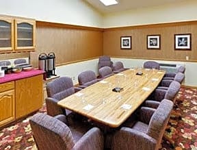 Hawthorn Suites by Wyndham Sacramento Airport