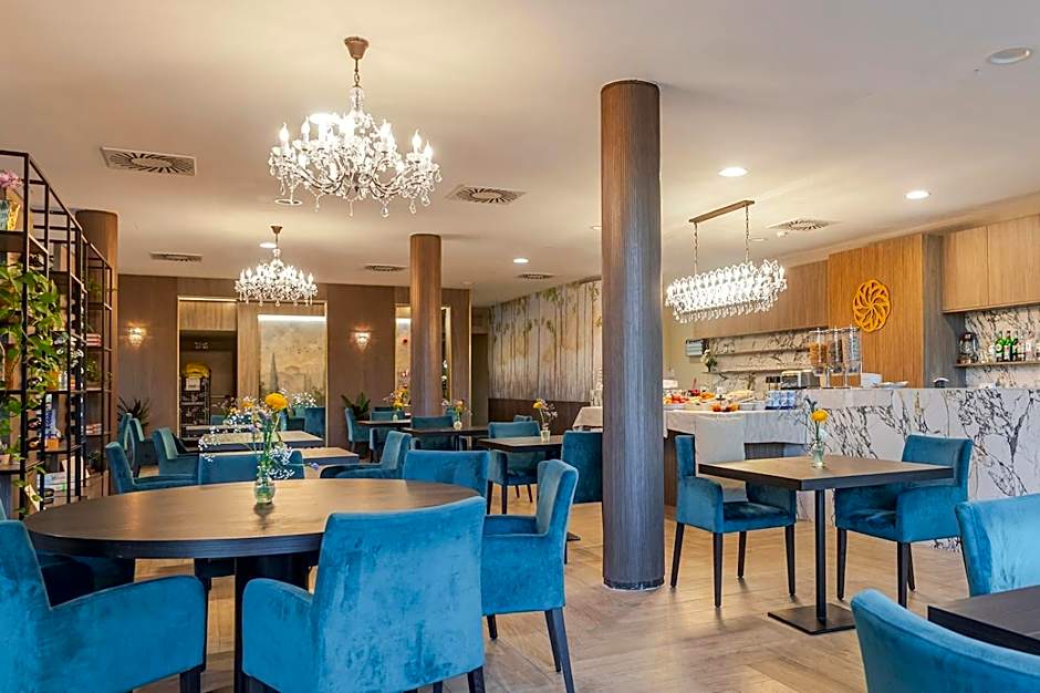 Guild Siena Senior Resort & Residence
