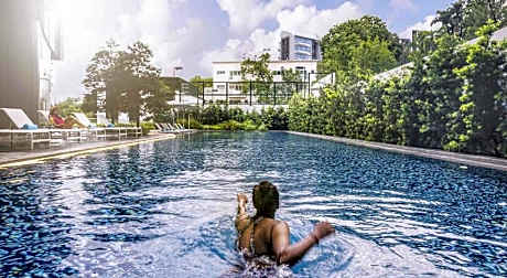 Mercure Singapore on Stevens