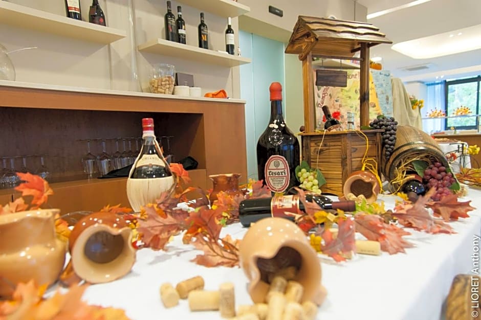 Renzo Hotel