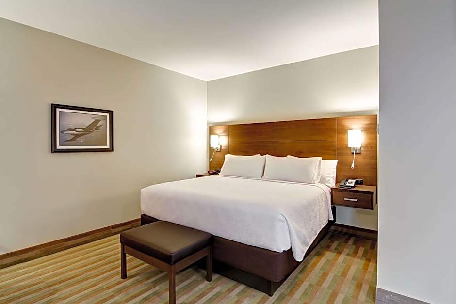 Best Western London Airport Inn & Suites