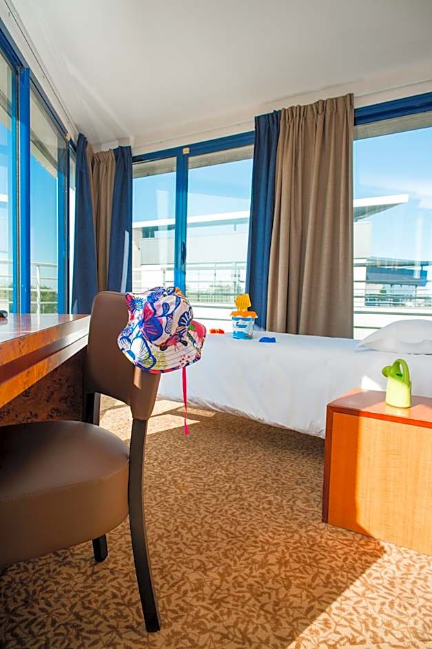 Brit Hotel Saint Malo  Le Transat