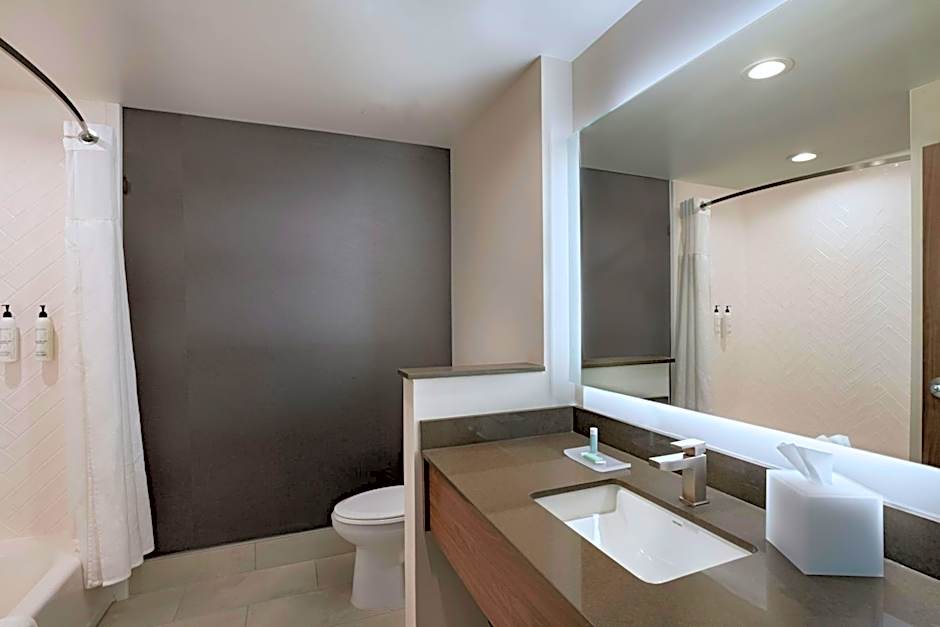 Fairfield by Marriott Inn & Suites Albuquerque Uptown