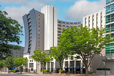DoubleTree by Hilton Silver Spring DC North