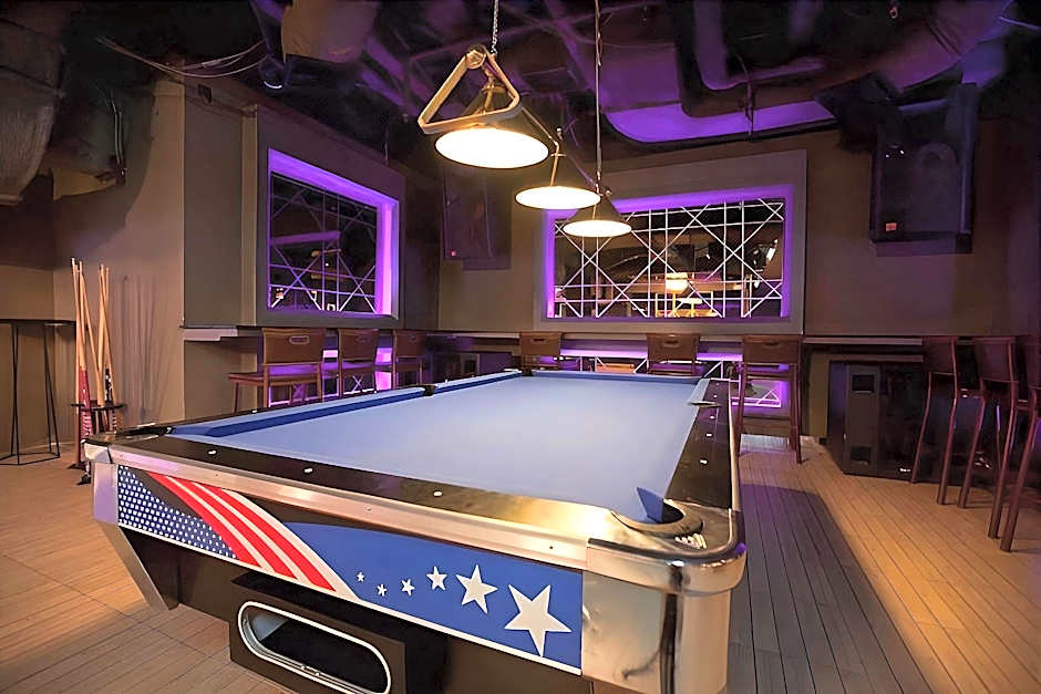 Graceland Bangkok By Grace Hotel