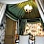 Hotel Duc De St-Simon