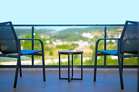 Premium King Room with Balcony