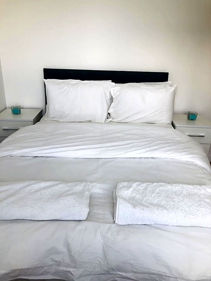 Showcase Apartments - Highcross House Apart Hotel