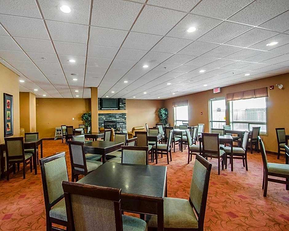 Quality Inn & Suites Grande Prairie