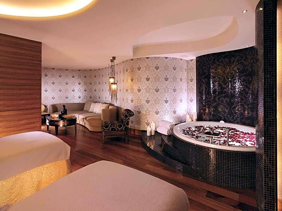 Swissotel Buyuk Efes Izmir