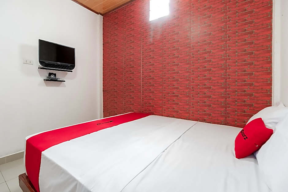 RedDoorz Syariah near Jakabaring Sport City Palembang
