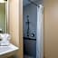 Holiday Inn Express & Suites Santa Clara - Silicon Valley By IHG