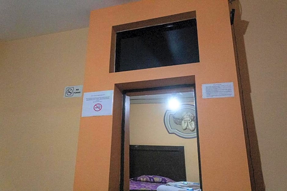 OYO Hotel Colon
