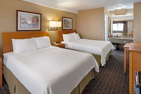 Queen Room with Two Queen Beds