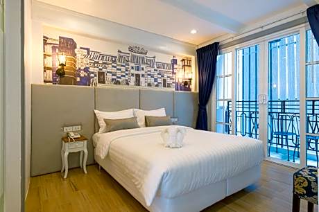 Deluxe Double Room with Balcony