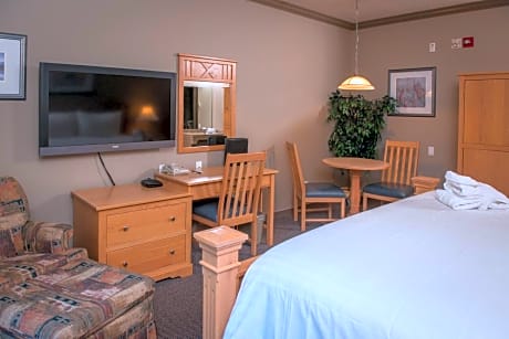 Standard King Room with Kitchenette