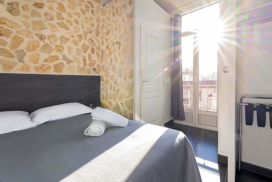 Hotel De Belgique à Menton