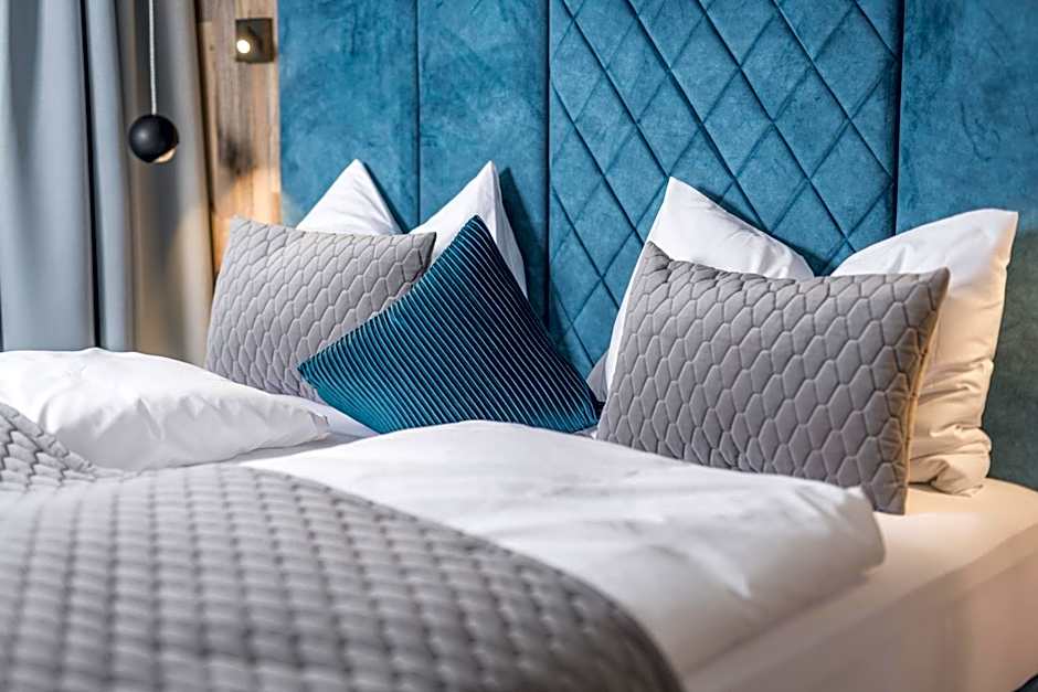 Perfect Lodgings Panorama