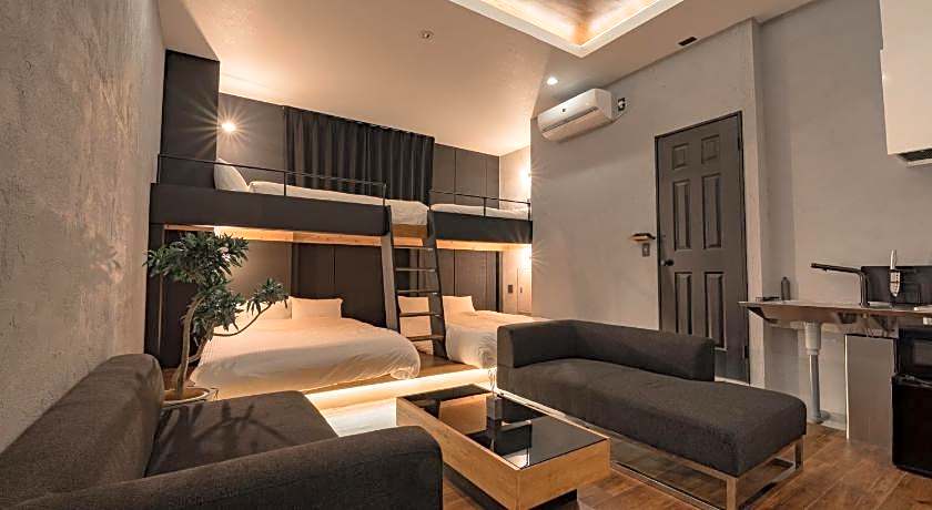 mizuka Imaizumi 2 - unmanned hotel -