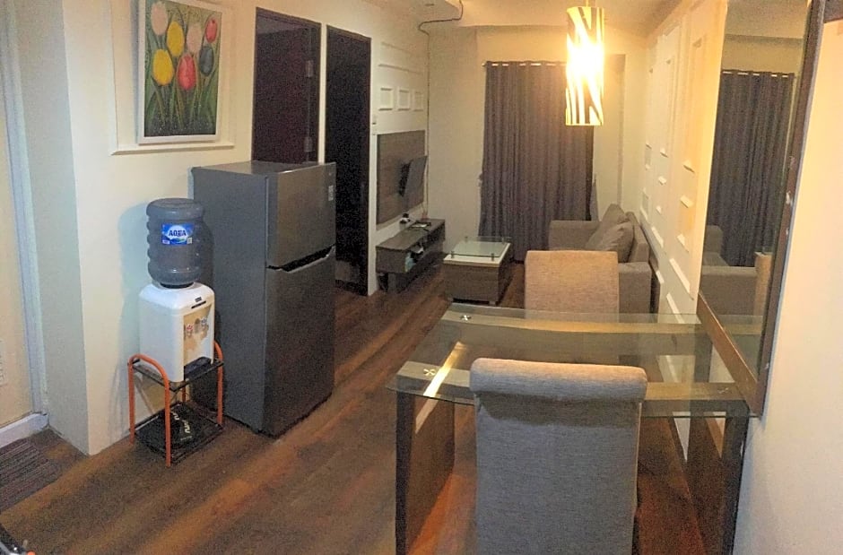 RedLiving Apartemen Tamansari Panoramic - Anwar Rental