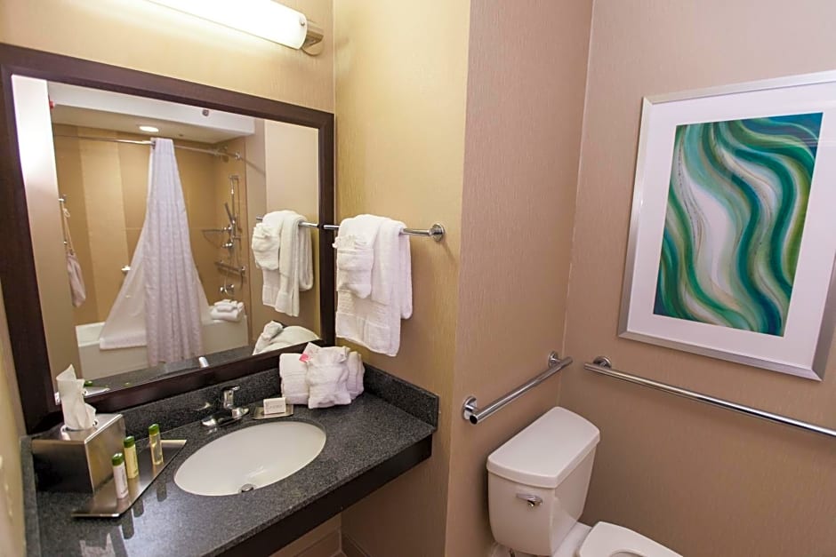 Doubletree by Hilton Newark