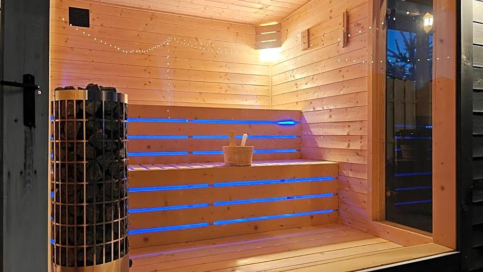 Dworek Różany Hotel & Restauracja