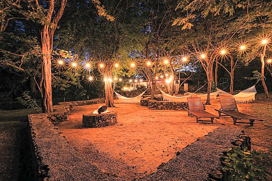 Papagayo Golden Palms Beachfront Hotel