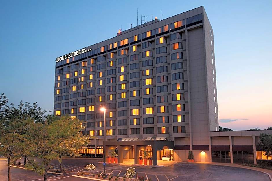 DoubleTree By Hilton Hotel St. Louis-Chesterfield