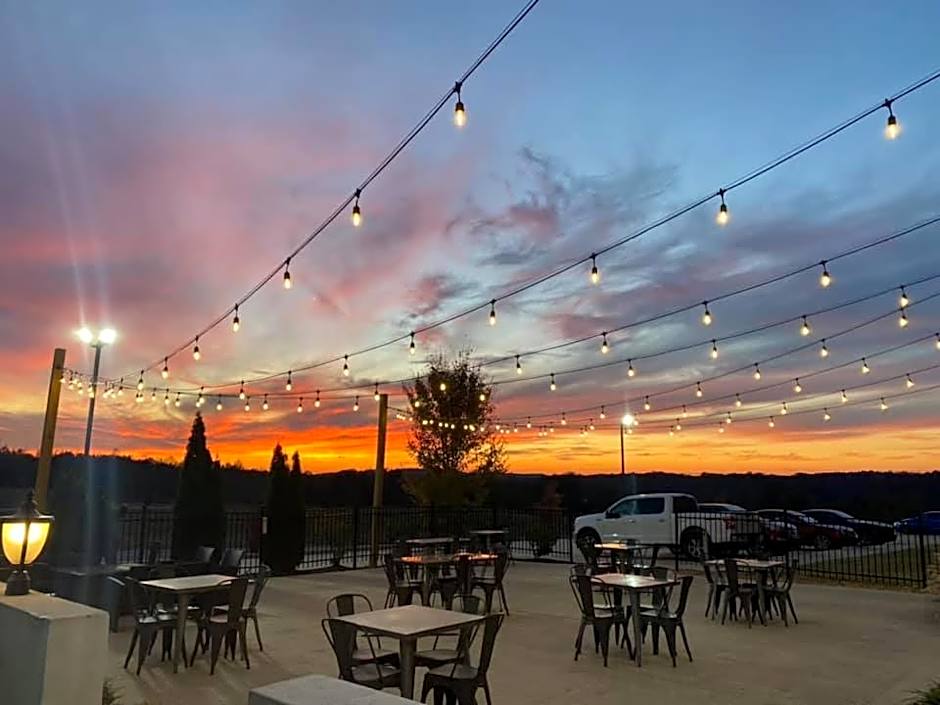 Holiday Inn Guin By IHG