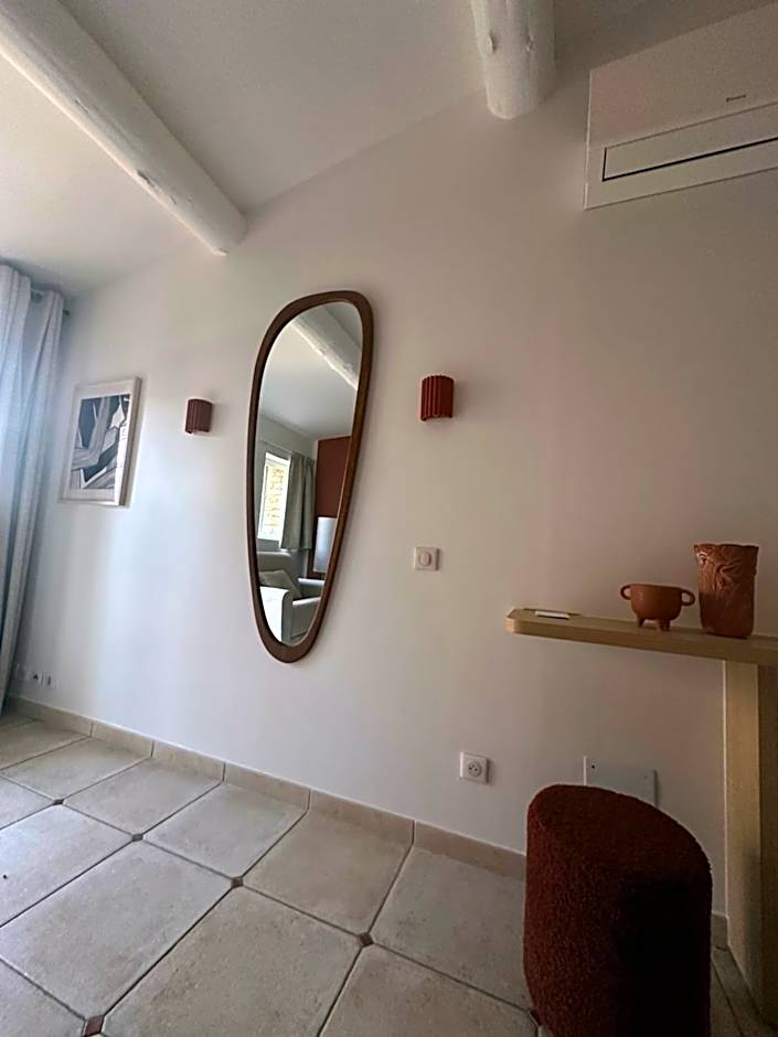 Mas des Romarins, The Originals Relais