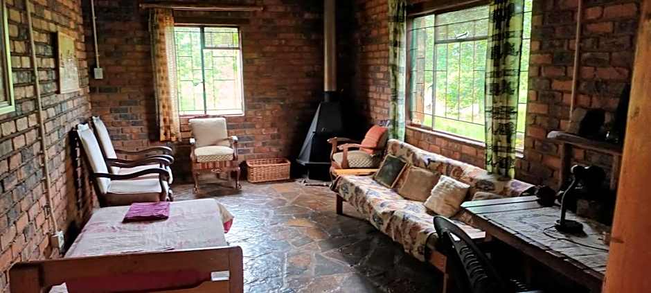 Joy River Backpackers