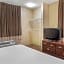 Extended Stay America Suites - Los Angeles - Long Beach Airport