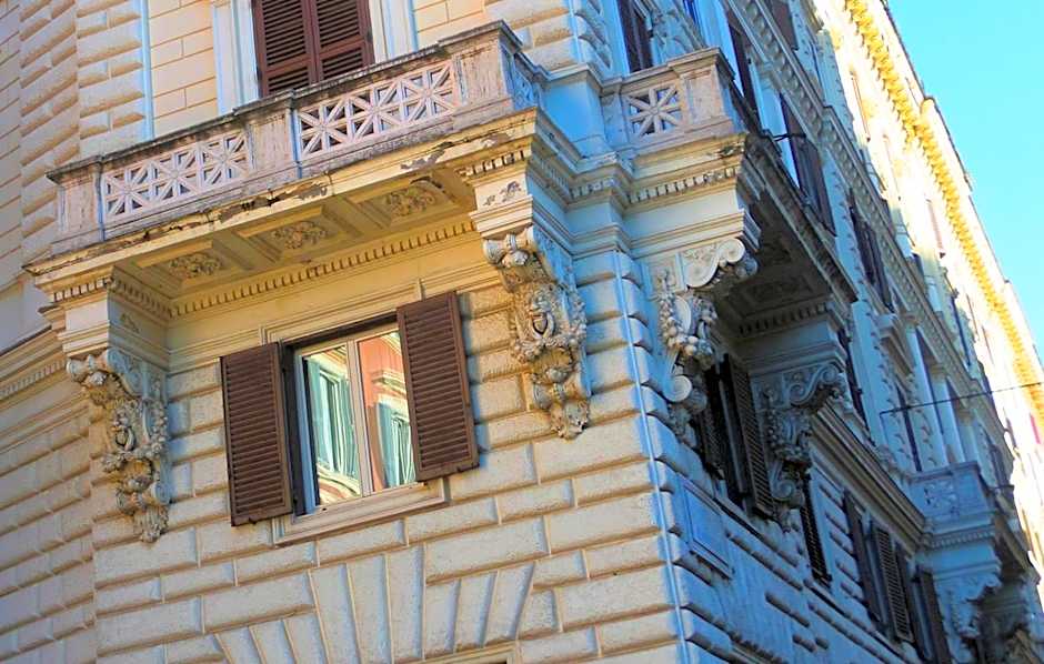 2 Passi Al Colosseo B&B
