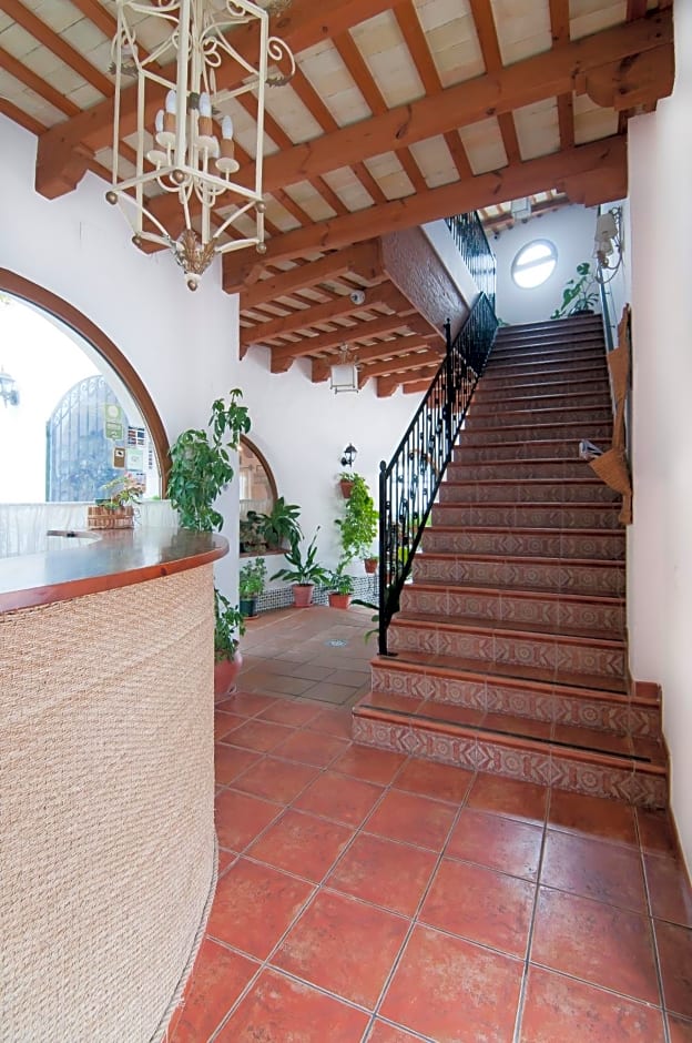 Hotel Restaurante Blanco y Verde