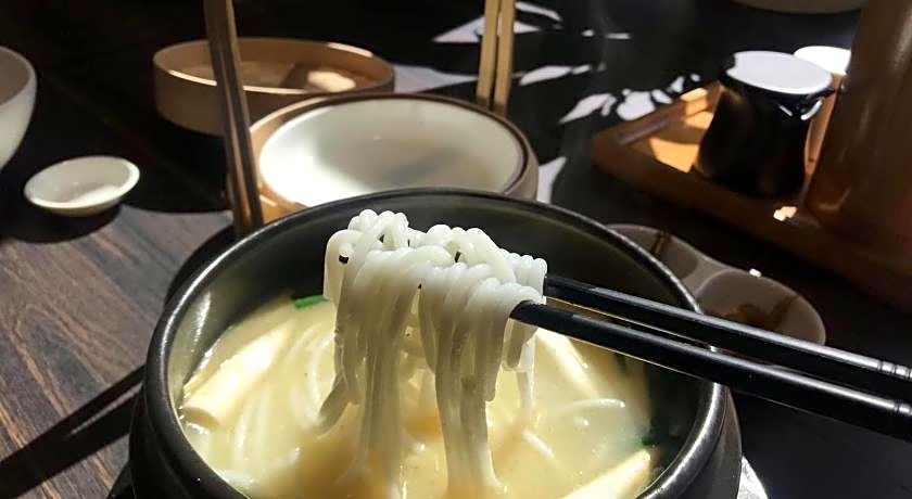 Moon and Chalice Boutique Hotel