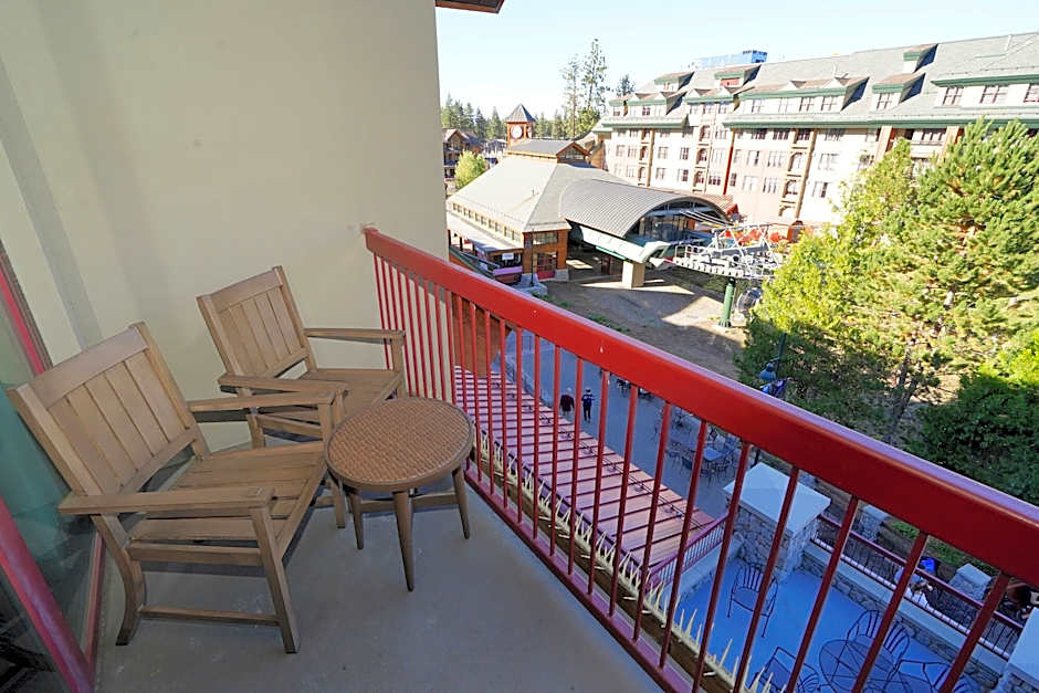 Heavenly Village Condos - Grand Residence