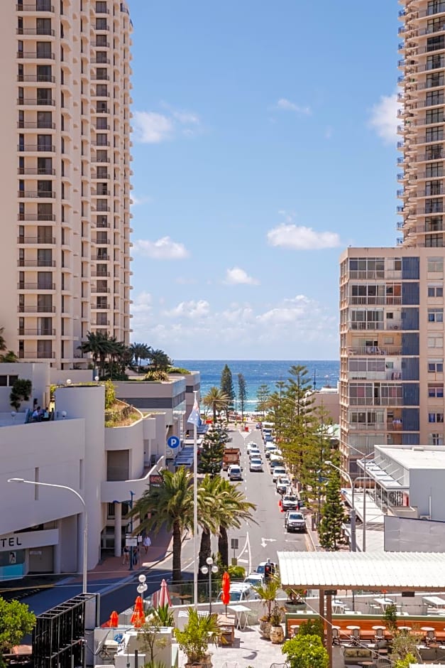 Bunk Surfers Paradise