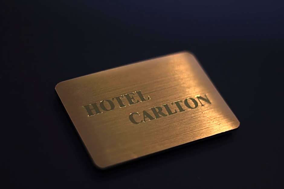 Carlton Hotel