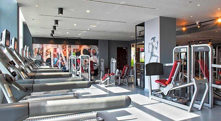 Yas Plaza Marina By Ihg